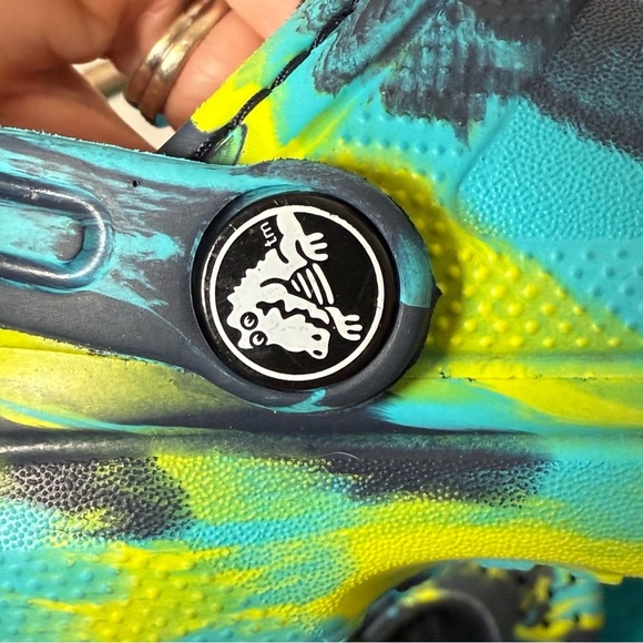 Crocs "Fuzz Lined" Classic Clogs Child's Sz 6 VGUC Marble Tie Dye - Picture 5 of 7